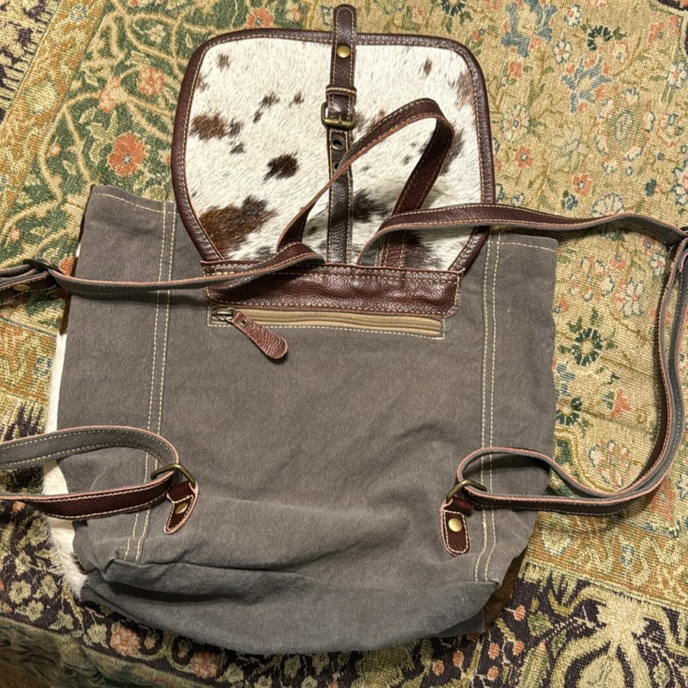 Myra Bag™️ - Backpack - Picture 5 of 9
